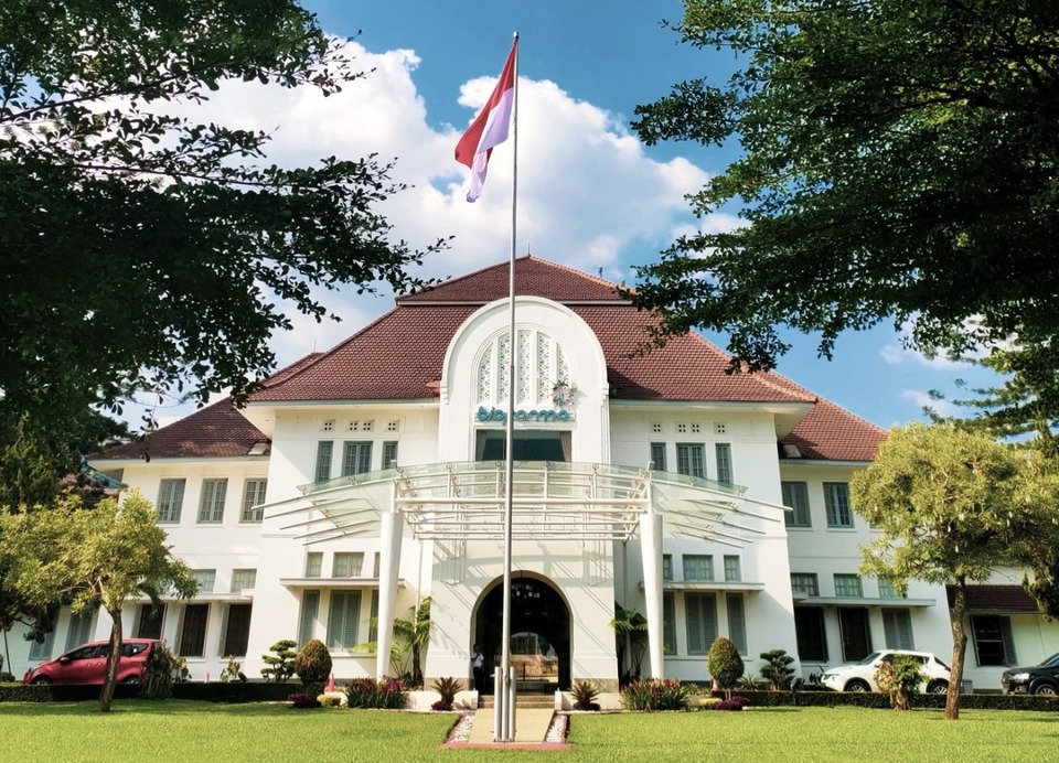 Holding BUMN Farmasi Bio Farma 