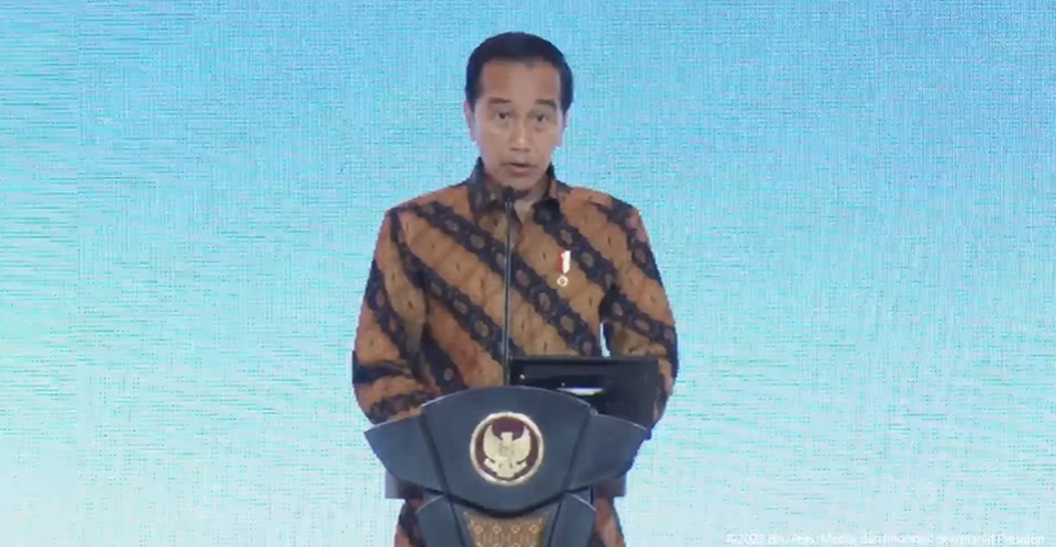 Presiden Jokowi dalam Outlook Perekonomian Indonesia 2023, Rabu (21/12/2022). (Youtube/Sekretariat Presiden)
