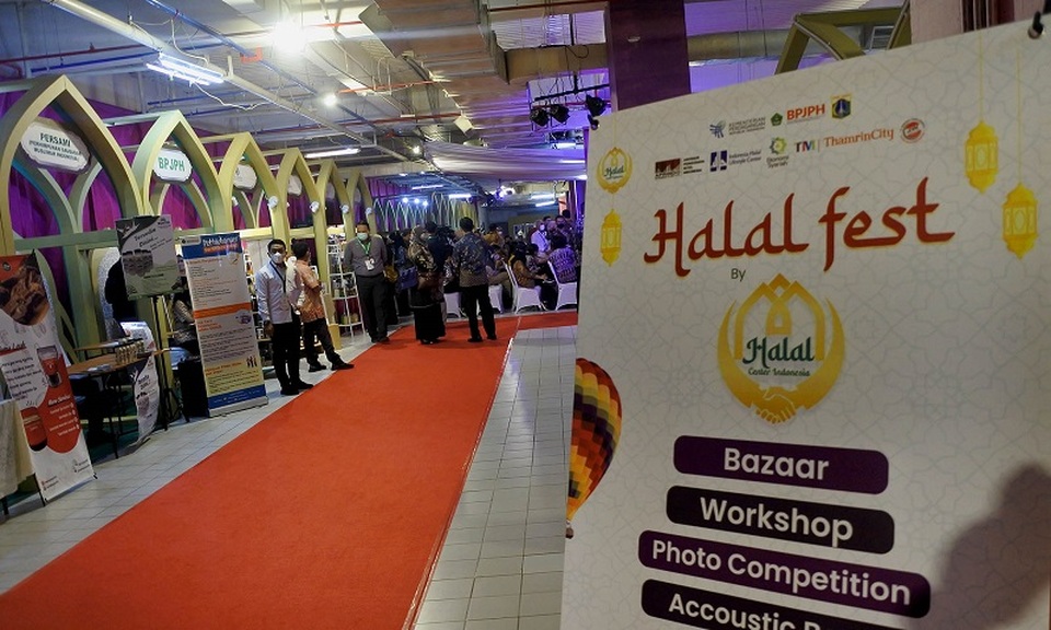 Suasana pameran produk halal. (B-Universe Photo/Joanito De Saojoao)