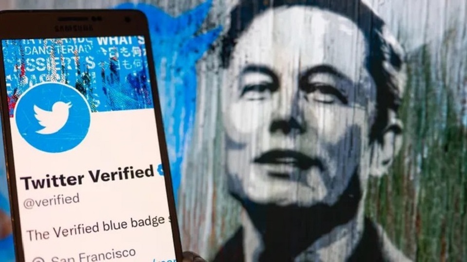 Ilustrasi Twitter Elon Musk. (Foto: Jonathan Raa / Nurphoto / Getty Images)