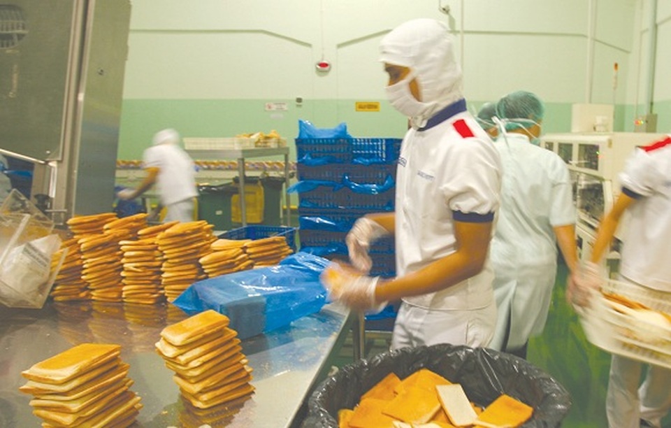 Pabrik roti PT Nippon Indosari Corpindo Tbk (ROTI). Foto: DAVID GITA ROZA