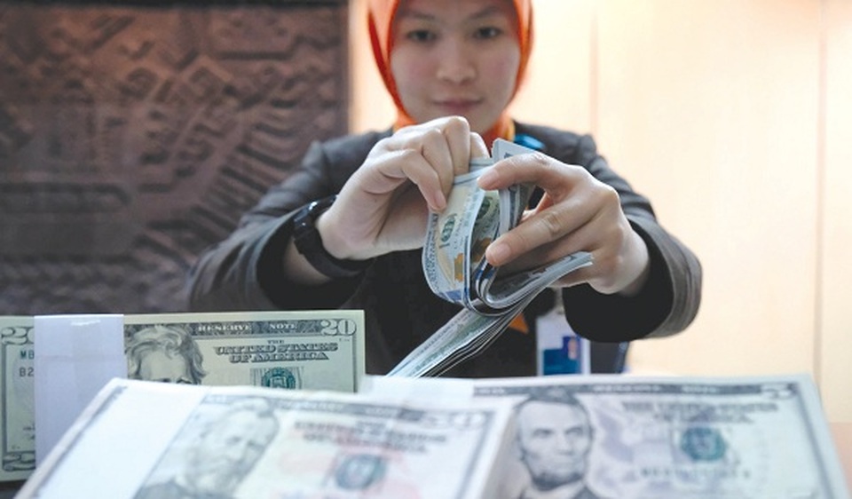 Rupiah Melemah 19 Poin Di 14.453