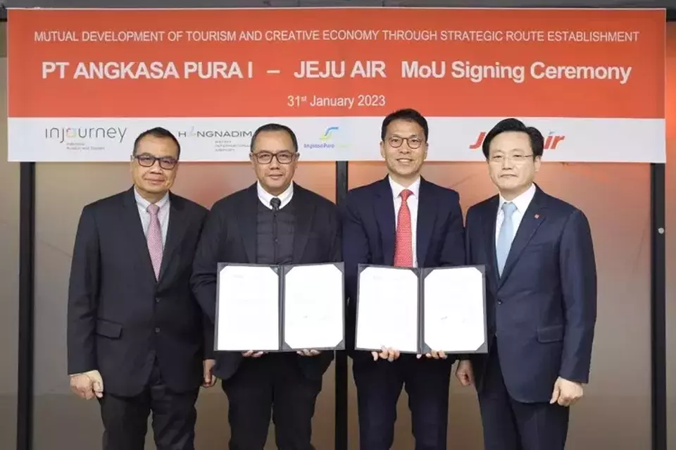 PT Angkasa Pura I menutup Januari 2023 dengan menjalin kerja sama dengan maskapai penerbangan asal Korea Selatan, Jeju Air. (Ist)