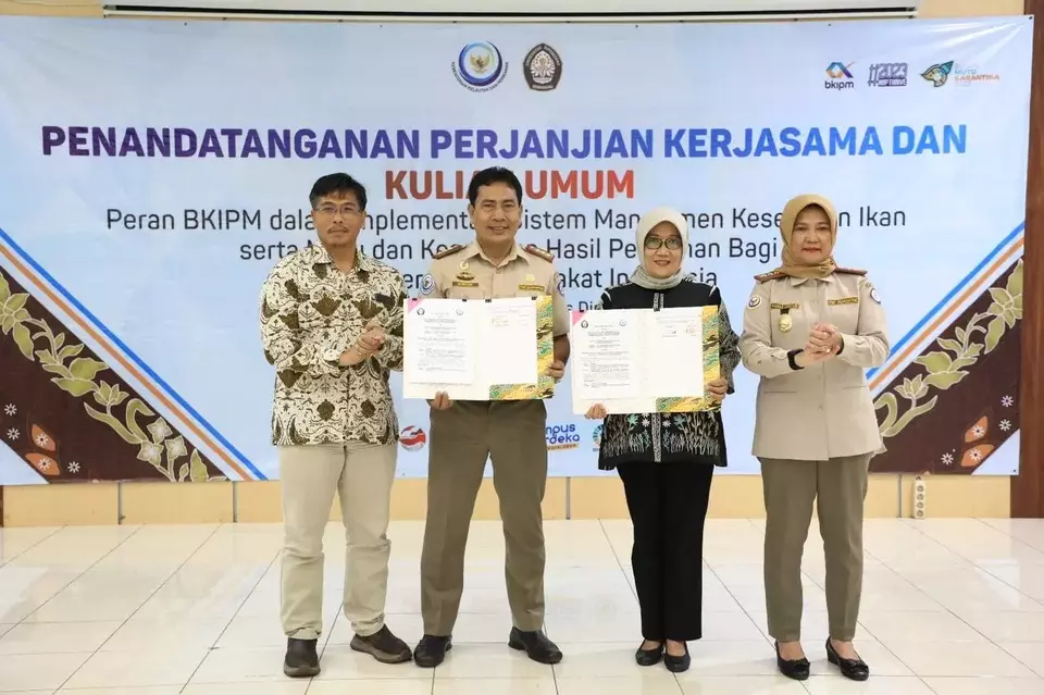 Kementerian Kelautan dan Perikanan (KKP) dan Universitas Diponegoro akan  bekerja dalam upaya meningkatkan kesadaran pentingnya peran karantina ikan dan pengendalian mutu hasil perikanan. (Foto : Dok. KKP)