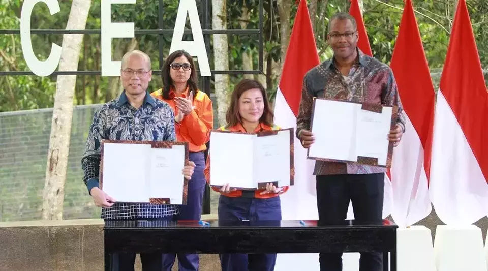 Acara penandatanganan kesepakatan Vale Indonesia (INCO) dan Zhejiang Huayou CobaltCo (Huayou) bersama Ford Motor Co.