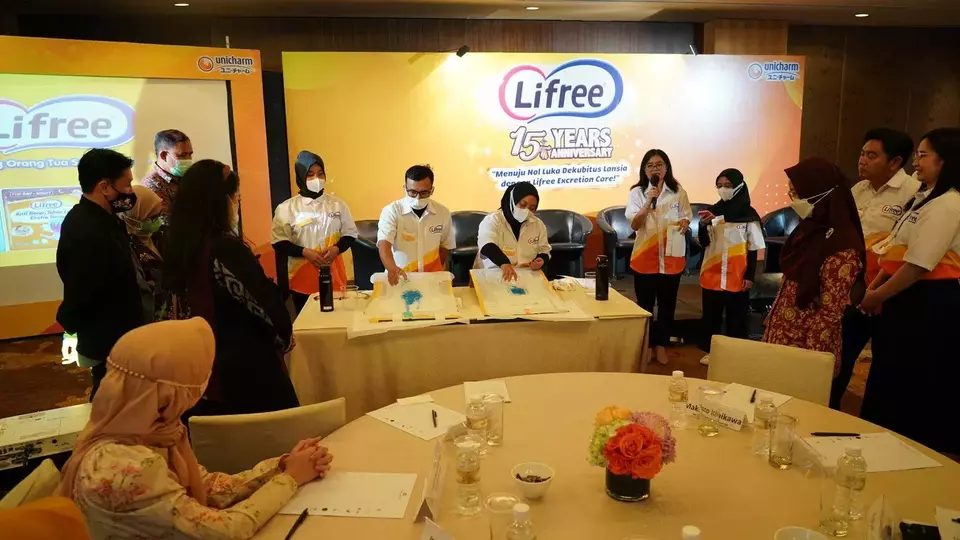 PT Uni-Charm Indonesia Tbk (UCID) lewat brand market leader dalam kategori popok dewasa di Indonesia bertekad terus berkontribusi untuk menekan nol kasus luka dekubitus.