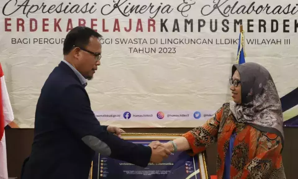 Universitas BSI Peroleh Penghargaan Dari LLDikti Wilayah III