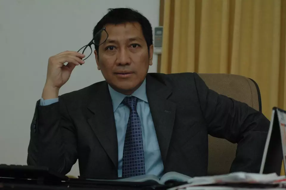 Achmad Deni Daruri, Founder BGK Foundation, Presiden Direktur Centre for Banking Crisis