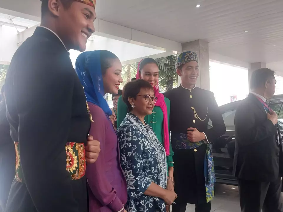 Menteri Luar Negeri (Menlu) Retno Marsudi di sela-sela perayaan HUT ASEAN ke-56 di gedung Sekretariat ASEAN di Jakarta, Selasa (8/8/2023).