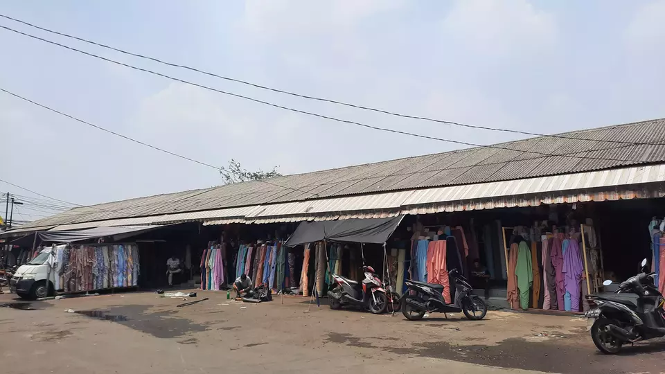 Kondisi Pasar Cipadu, Kota Tangerang, Banten. (B Universe Photo/Celvin Sipahutar)