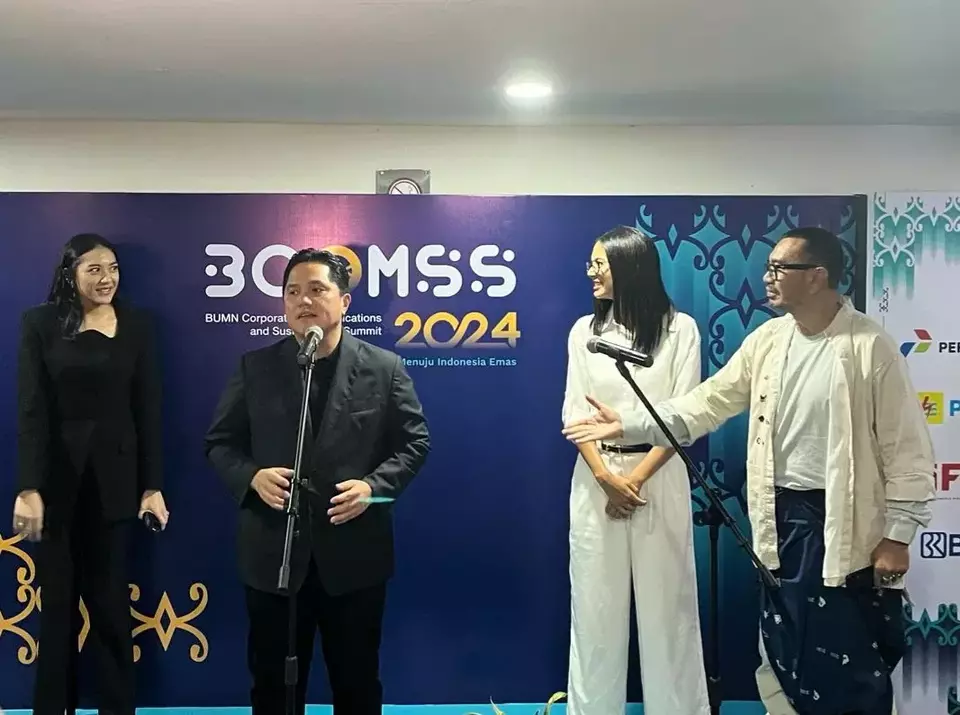 Konferensi Pers Menteri BUMN Erick Thohir seusai acara BUMN Corporate Communication and Sustainability Summit (BCOMSS) di Tennis Indoor Senayan, Jakarta, Kamis (7/3/2024). 