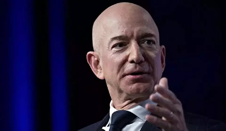 Pendiri Amazon.com Jeff Bezos merupakan salah satu anggota klub terkaya global. (Foto: Bloomberg)