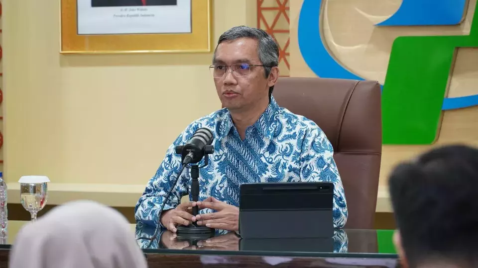 Pelaksana Tugas (Plt) Sekretaris Utama BPS Imam Machdi dalam konferensi pers di Kantor BPS pada Senin (1/7/2024).