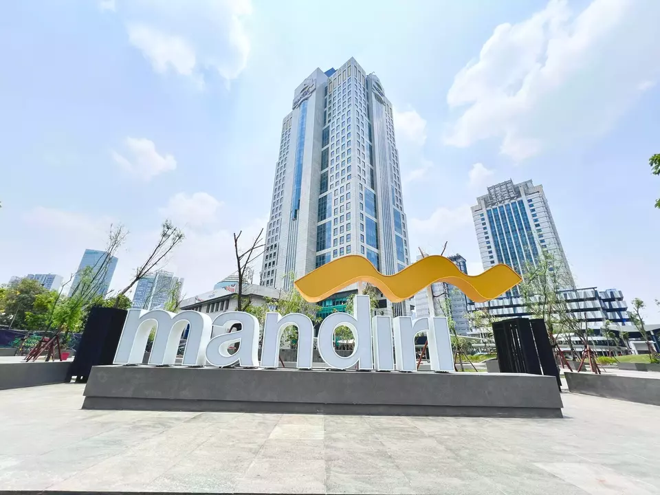 Gedung Bank Mandiri.