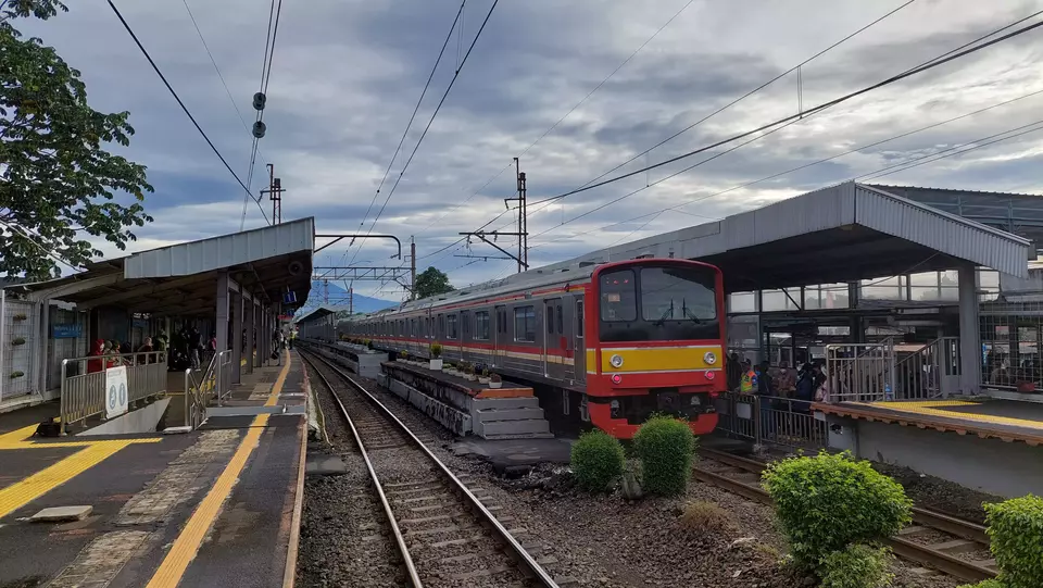 Ilustrasi KRL Jabodetabek. (B-Universe Photo/Mita Amalia Hapsari)