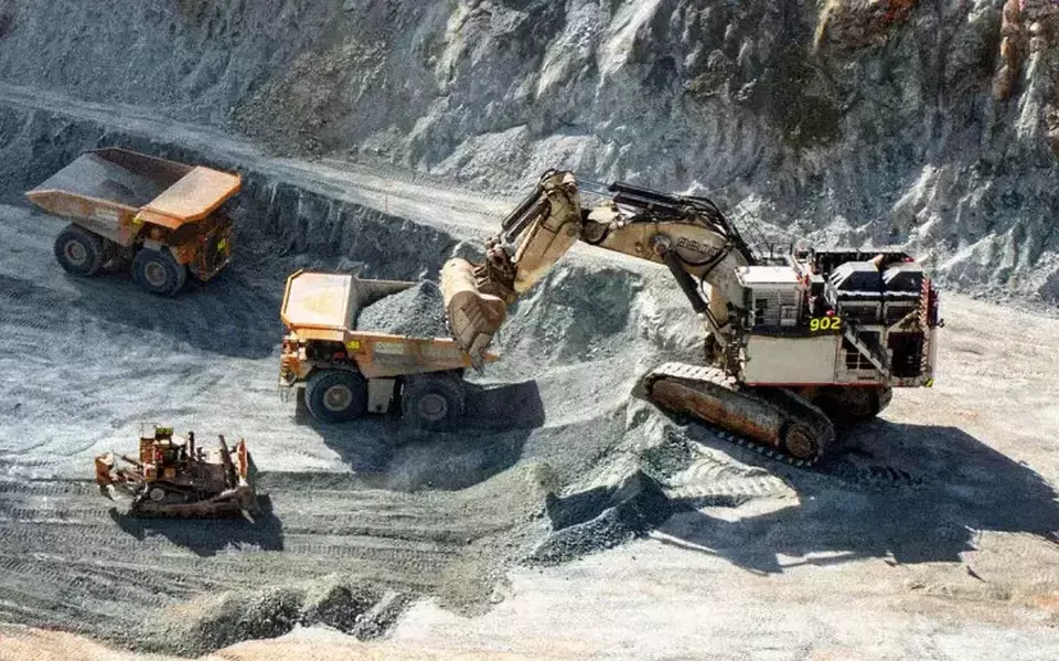 Kegiatan usaha PT Amman Mineral Internasional Tbk (AMMN). (Foto: Amman)