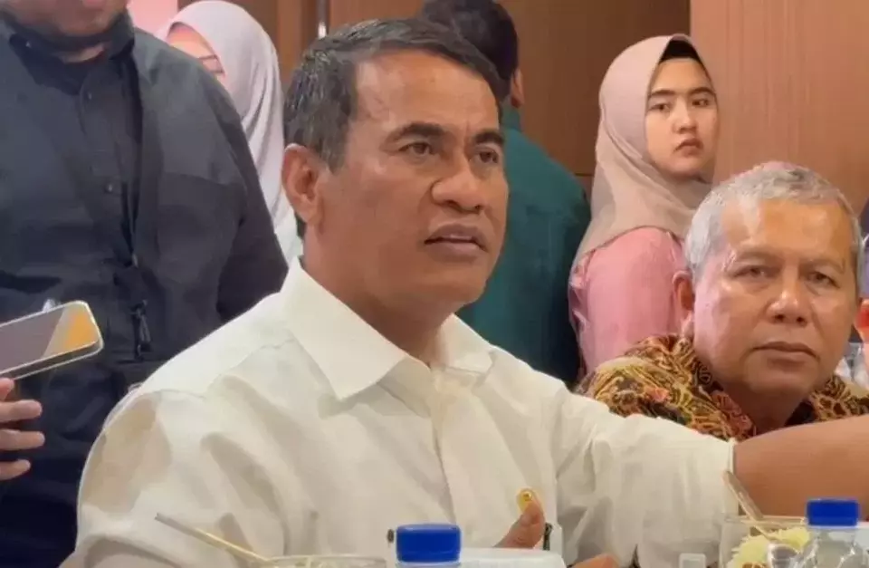 Menteri Pertanian (Mentan) Andi Amran Sulaiman dalam diskusi santai bersama wartawan, di Kantor Kementan, Selasa (12/11/2024). (B-Universe Photo/Alfida Rizky Febrianna)