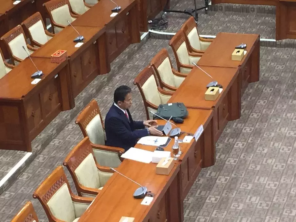 Capim KPK 2024-2029 Johanis Tanak saat menjalani fit and proper test di Komisi III DPR, gedung DPR, kompleks parlemen, Senayan, Jakarta, Selasa (19/11/2024). (Foto: Yustinus Patris Paat)