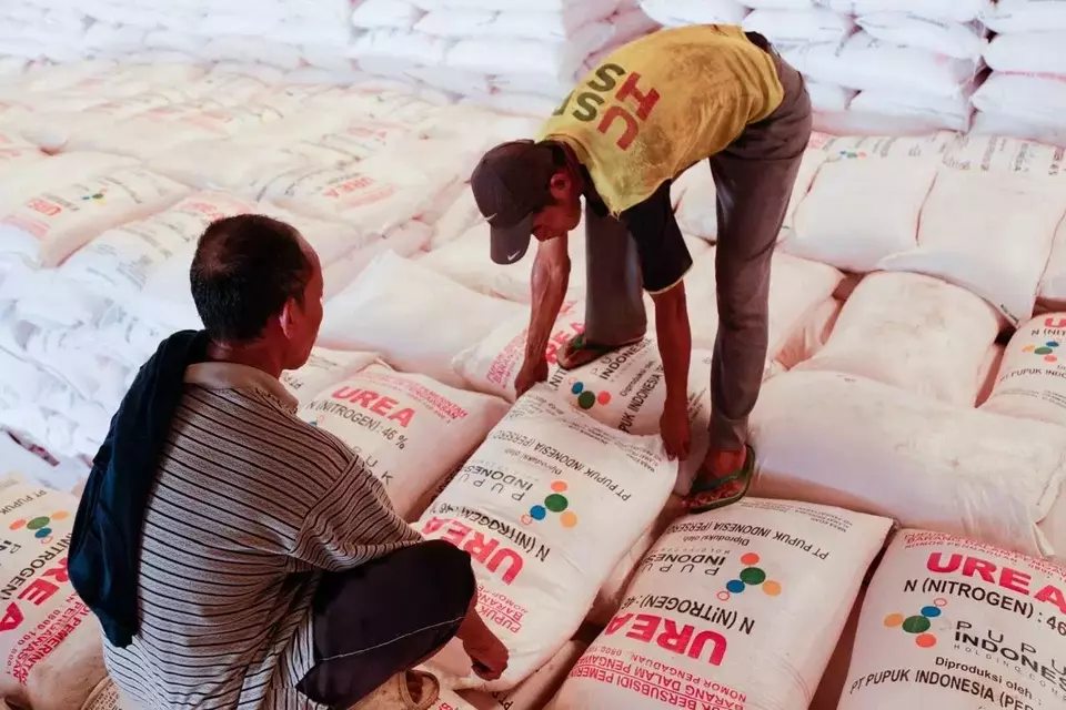 PT Pupuk Indonesia (Persero) berhasil menyalurkan pupuk bersubsidi sebanyak 6,6 juta ton kepada petani terdaftar di seluruh Indonesia.