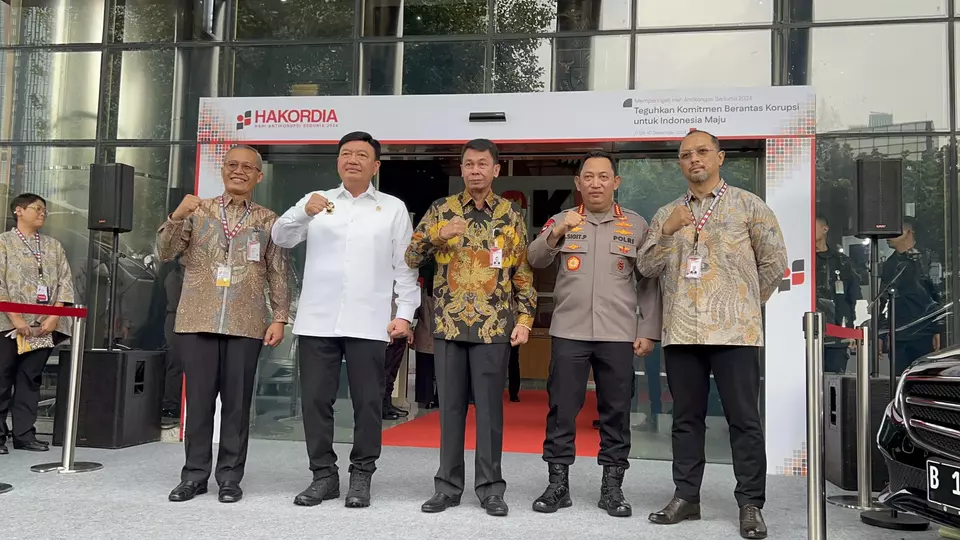 Kiri ke kanan Wakil Ketua KPK, Alexander Marwata; Menko Polkam, Budi Gunawan; Ketua KPK, Nawawi Pomolango; Kapolri, Listyo Sigit Prabowo; dan Jubir KPK, Tessa Mahardhika saat sela acara Hakordia 2024 di Gedung Merah Putih KPK, Jakarta, Senin (9/12/2024)