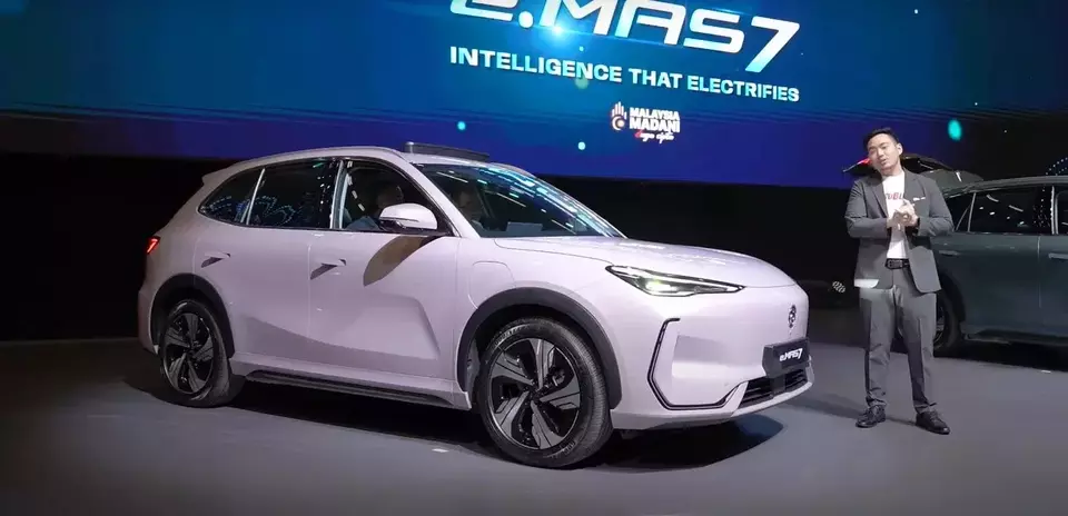 Kendaraan listrik produksi Malaysia, Proton e.MAS 7. (Istimewa)