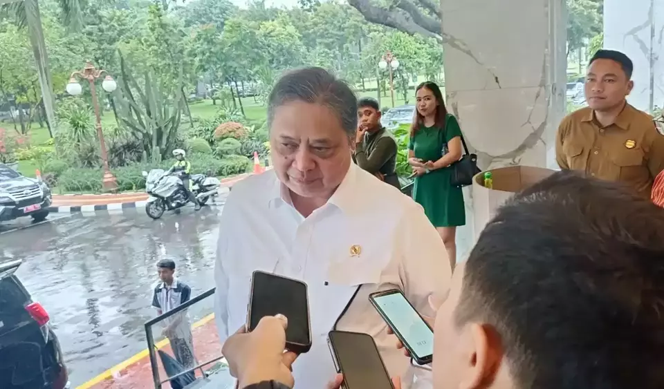  Menteri Koordinator Bidang Perekonomian Airlangga Hartarto di Kantor Kementerian Koordinator Bidang Perekonomian pada Selasa (21/1/2025). (Investor Daily/Arnoldus Kristianus)