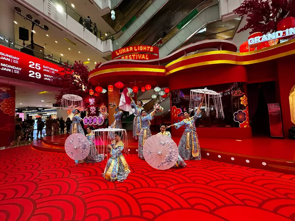 Lunar Lights Festival memeriahkan perayaan Tahun Baru Imlek 2025