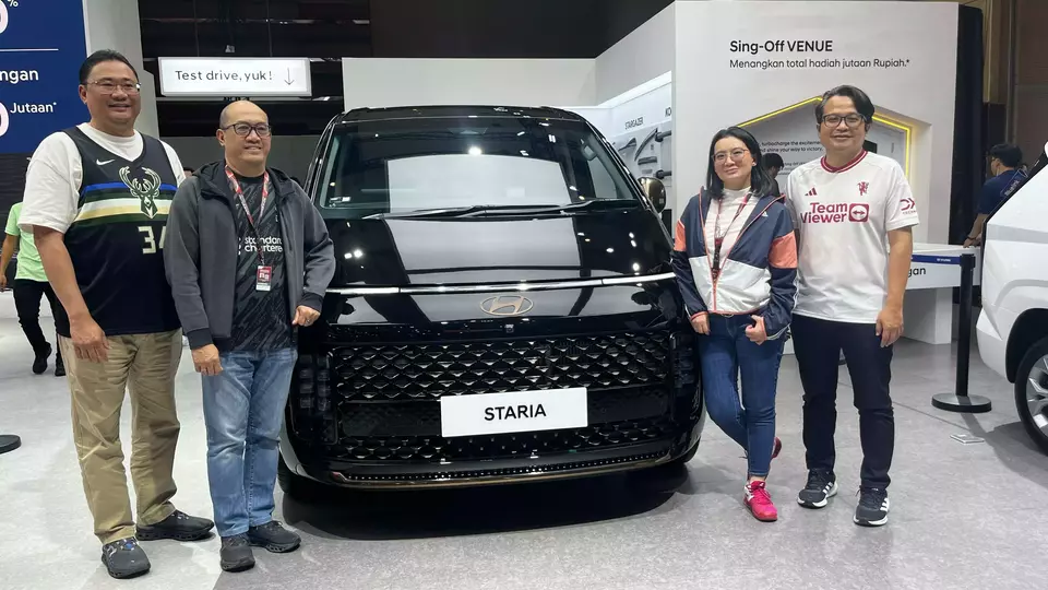 Pada Indonesia International Motors Show (IIMS) 2025, Hyundai Motors Indonesia kembali menghadirkan produk terbarunya yakni Staria. (Foto:  Indah Ayu Pujiastuti )