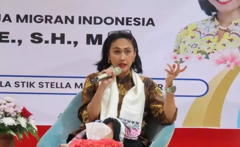 Wamen Christina Aryani menyampaikan peluang kerja di luar negeri saat kuliah umum bertema Meniti Karir di Luar Negeri di STIK Stella Maris, Makassar, Sulsel, Selasa (18/3/2025). (Foto: ANTARA/ HO-KP2MI)