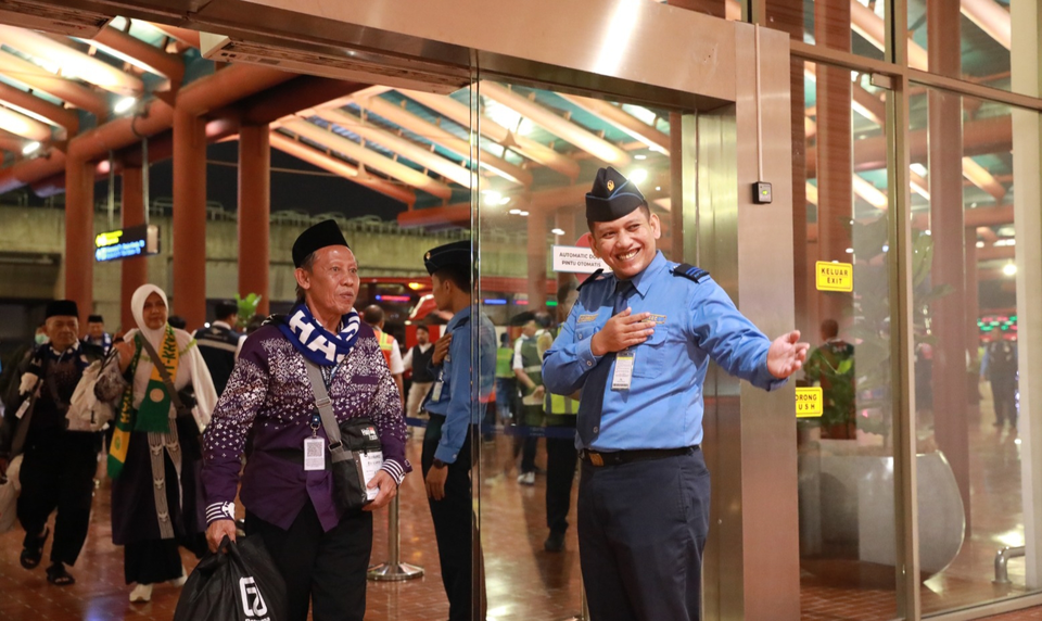 Foto ilustrasi. Ketiban jemaah haji di Bandara Internasional Soekarno-Hatta, Tangerang. (B-Universe Photo/Wahroni)