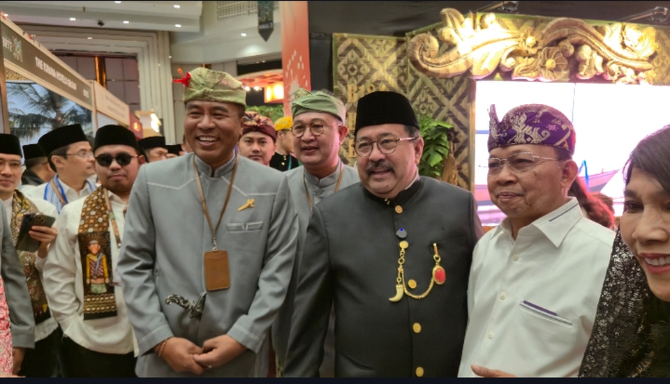 Gubernur Bali Wayan Koster dan Wakil Gubernur DKI Jakarta Rano Karno menghadiri Bali & Beyond Travel Fair (BBTF) di Nusa Dua, Badung, Bali, Kamis (12/6).