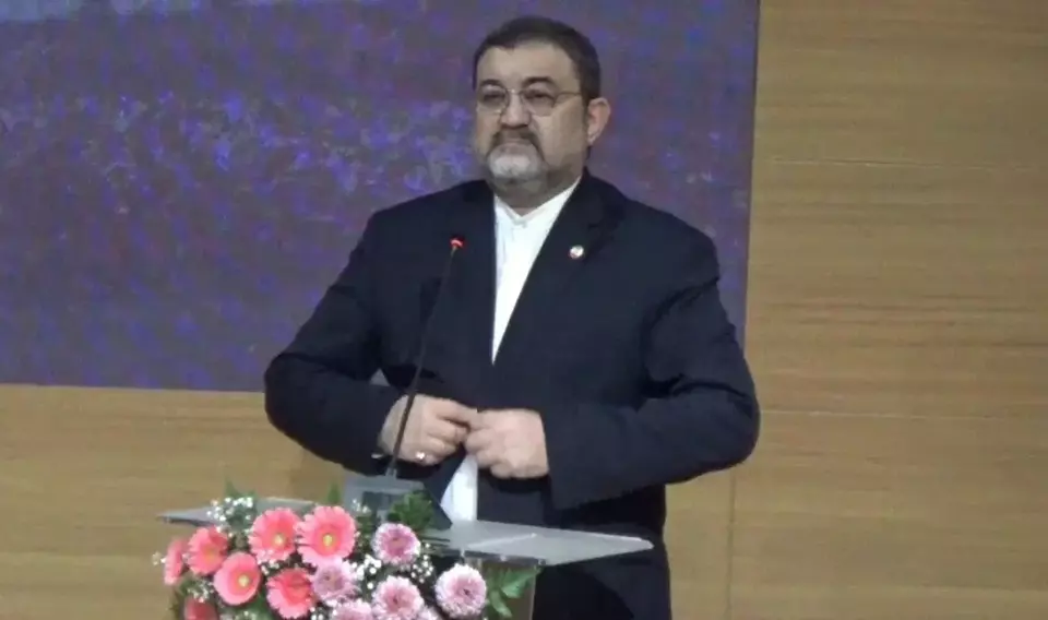 Duta Besar (Dubes) RI Iran untuk Indonesia Muhammad Boroujerdi, saat menyampaikan kuliah umum bertajuk Ambassadorial Lectures di Universitas Islam Indonesia (UII), Jalan Kaliurang, Yogyakarta, Kamis (26/6/2025). (Foto: B-Universe/ Chandra Adi)