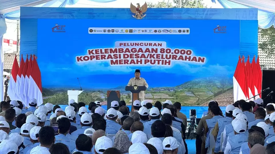 Peluncuran Koperasi Desa Merah Putih (KDMP) dilakukan pada Senin (21/7/2025) di Klaten, Jawa Tengah, dan diresmikan langsung oleh Presiden Republik Indonesia, Prabowo Subianto.
Sumber; Ist