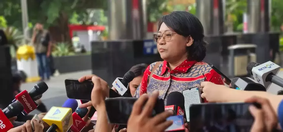 Juru Bicara Eks Menteri Agama (Menag) Yaqut Cholil Qoumas (Gus Yaqut), Anna Hasbi di gedung Merah Putih KPK, Kuningan, Jakarta Pusat, Rabu, 7 Agustus 2025. (Foto: Yustinus Patris Paat)

