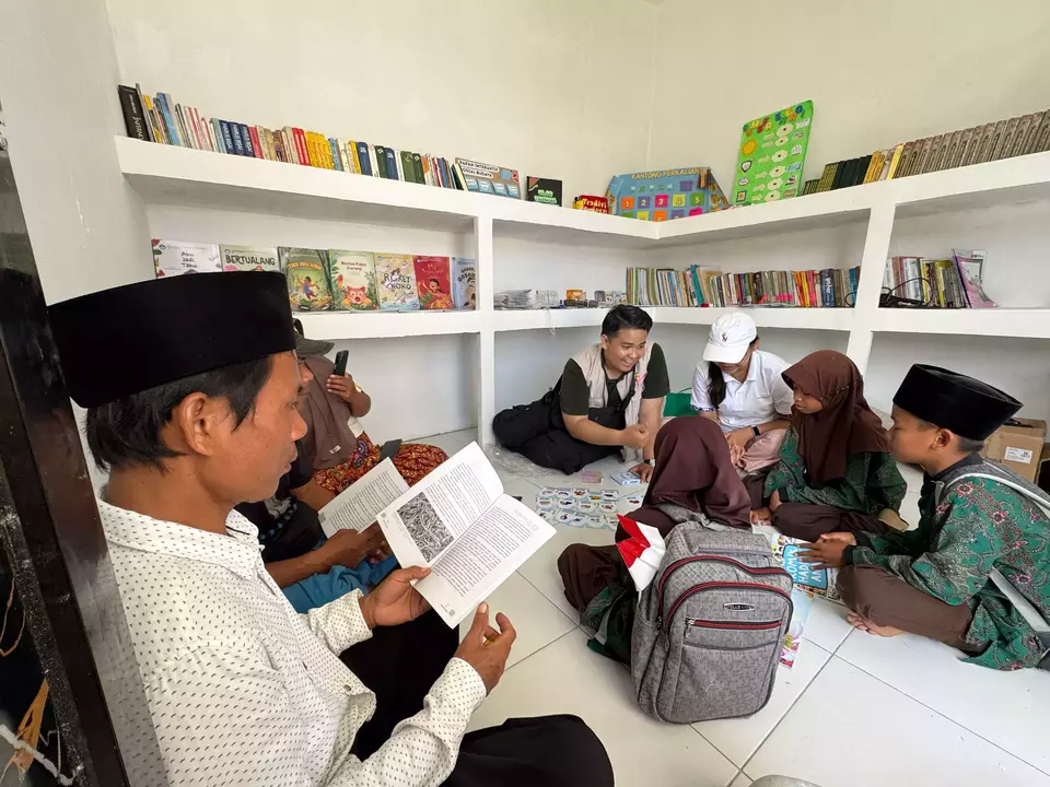 Sucor Asset Management bersama Yayasan Tunas Bakti Nusantara meresmikan Taman Bacaan Masyarakat (TBM) "Patuh Pacu" di Dusun Aik Mual, Sekotong Timur, Lombok Barat. Ist