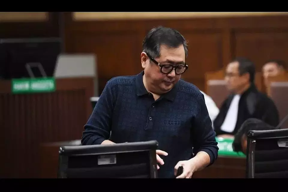 Pengusaha Bambang Rudijanto Tanoesoedibjo bersiap untuk bersaksi dalam sidang lanjutan kasus dugaan korupsi beras Bansos di Pengadilan Tipikor, Jakarta, Rabu (6/3/2024). (Foto: ANTARA)