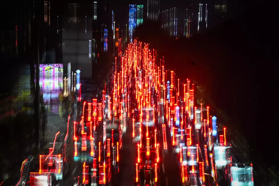 Kendaraan bermotor terjebak kemacetan lalu lintas di ruas Jalan TB Simatupang, Cilandak, Jakarta, beum lama ini. (ANTARA FOTO/Sulthony Hasanuddin)