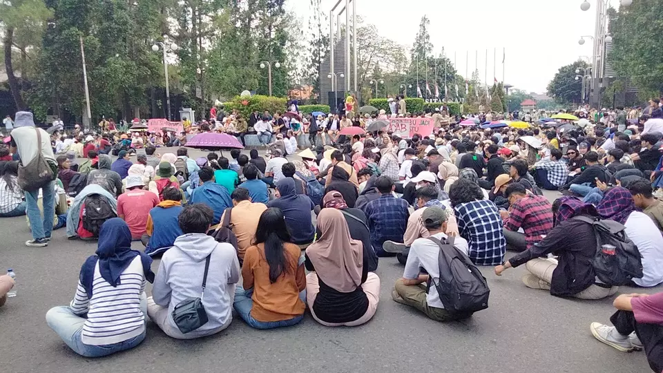 Aksi Demo di Bundaran UGM 1 September 2025 - (Foto: Chandra Adi Nurwidya)
