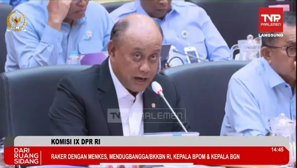 Kepala BGN Dadan Hindayana saat raker dengan Komisi IX DPR, Rabu (1/10/2025)