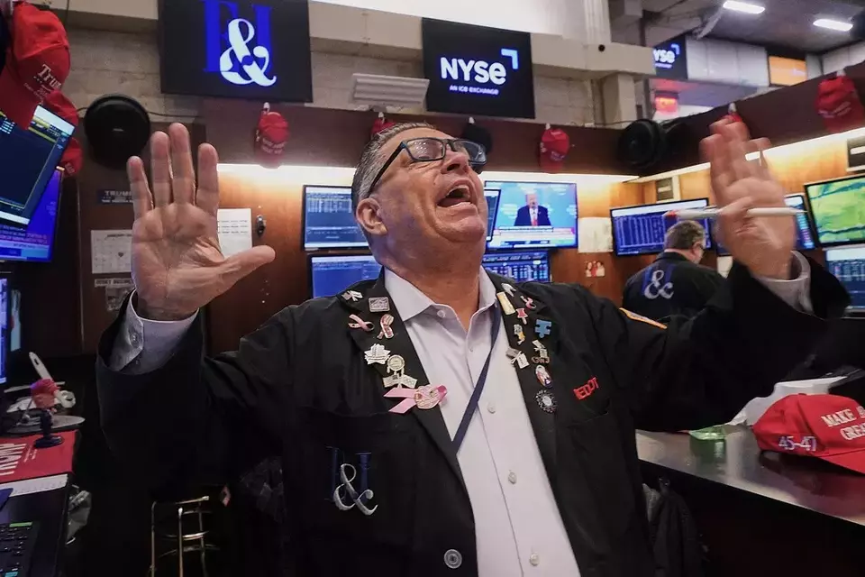 Ilustrasi Wall Street
Sumber; AP Photo/Richard Drew 