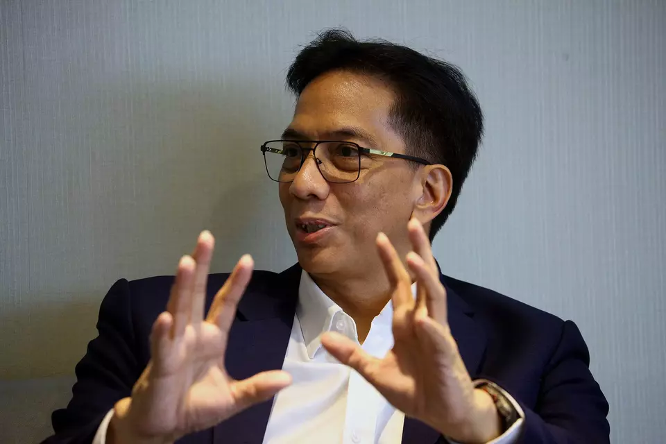 
Presiden Direktur PT Darya Varia Laboratoria Tbk, Dr. Ian Martin Wibawa Kloer saat diwawancarai Investor Daily di Jakarta, Kamis (12/2/2026). (B-Universe/Joanito De Saojoao)