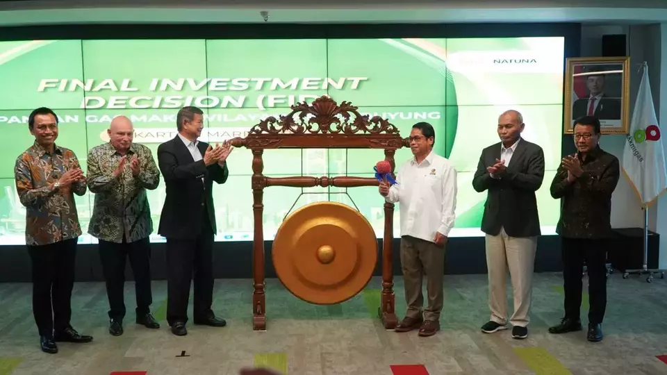 Peresmian FID Lapangan Gas Duyung WK Mako ditandai pemukulan gong oleh Dirjen Migas di Kantor SKK Migas, Jakarta.
sumber; Ist 