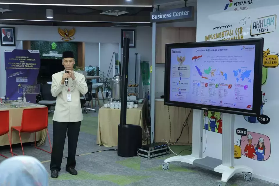 Direktur Perencanaan Strategis, Portofolio dan Komersial PHE Edi Karyanto 
