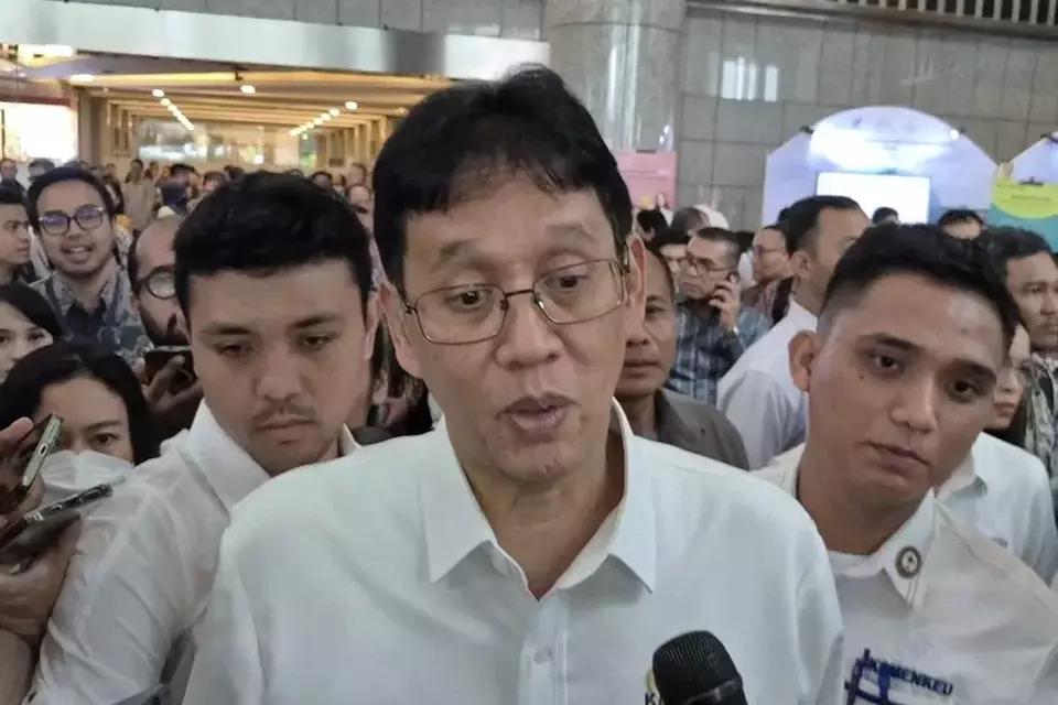 Menteri Keuangan (Menkeu) Purbaya Yudhi Sadewa di Gedung Bursa Efek Indonesia (BEI), Jakarta, pada Senin (27/4/2026). (B-Universe Photo/Akmalal Hamdhi)