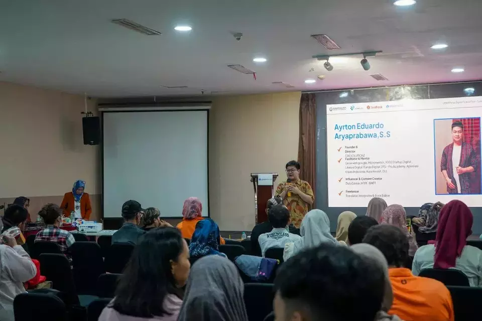 Kegiatan UMKM Digital Finance Tour - Surabaya Edition