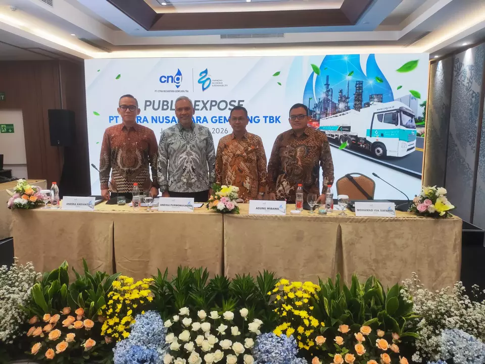 Manajemen PT Citra Nusantara Gemilang Tbk (CGAS). Perseroan.