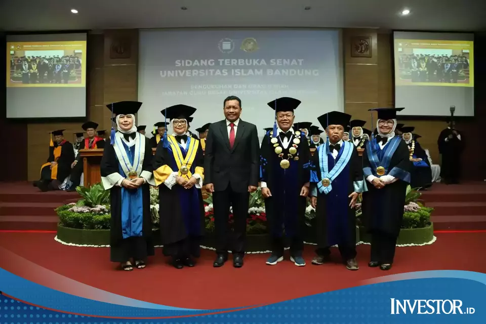 Unisba Kukuhkan 4 Guru Besar