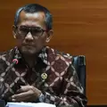 Former Court Watchdog Chairman Injured in Knife Attack