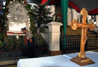 Indonesia Prepares Massive Security Measures for Christmas and New Year Festivities