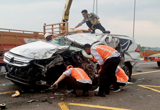 OJK Plans Mandatory Insurance for All Motor Vehicles by January 2025